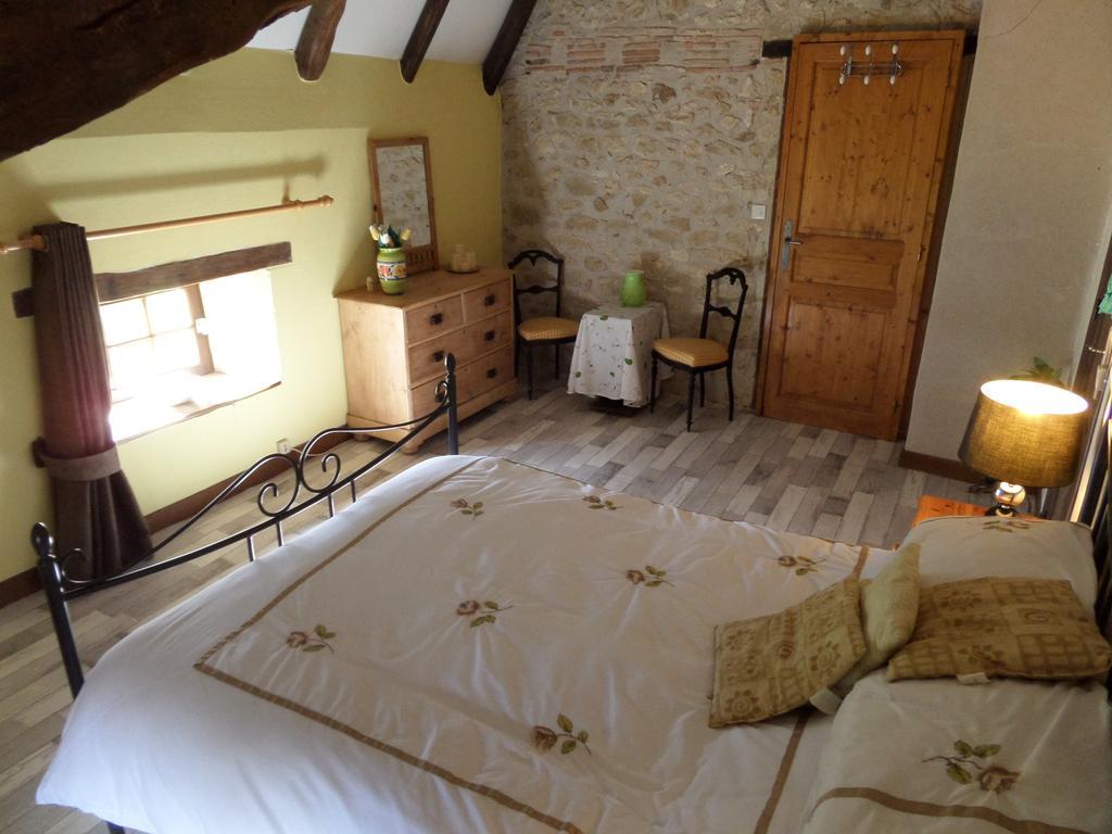 Bed and Breakfast Biou à La Sauvetat-sur-Lède Chambre photo